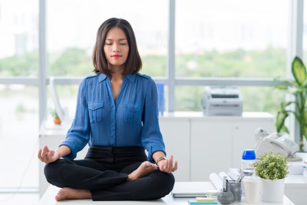 Ngồi thiền vào thời gian nào trong ngày là tốt nhất?
