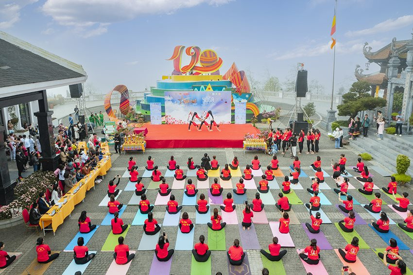 Festival Yoga mùa Xuân 2023 diễn ra thành công tại Sun World Fansipan Legend, Sapa, Lào Cai.